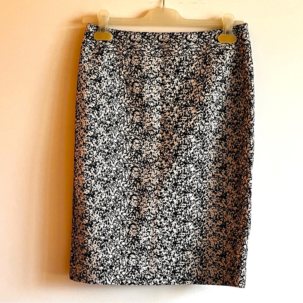 BNWOT BANANA REPUBLIC SPECKLED PENCIL SKIRT